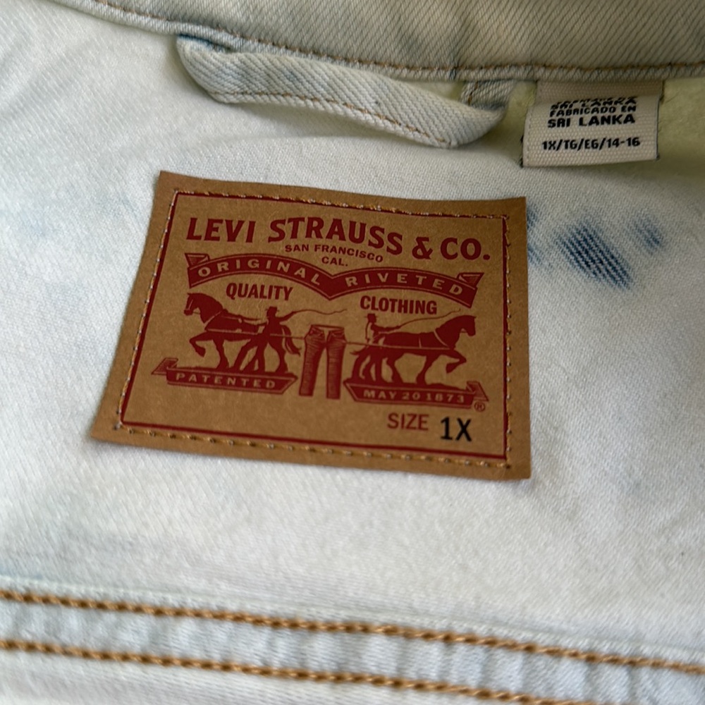 Levi’s Denim Acid Wash Jacket Size 1X - Picture 4 of 7